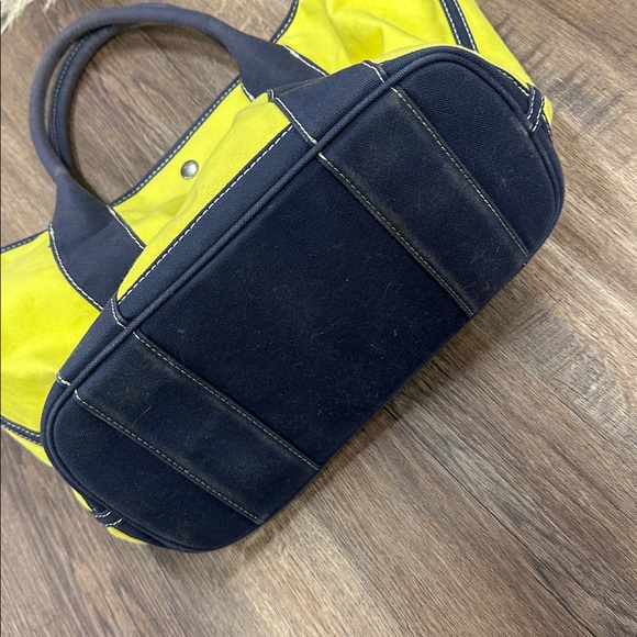 J crew yellow whale embroidered beach tote bag - Picture 3 of 7